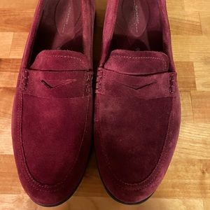 Women’s Size 10 Rockport Suede shoes